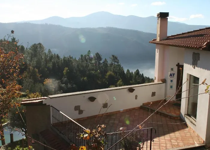 Quinta Do Forninho * オリヴェイラ・ド・オスピタル